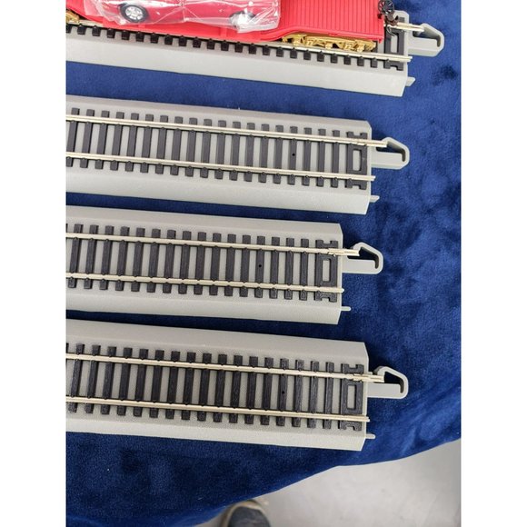 HAWTHORNE VILLAGE BACHMANN HO TRAIN SET FLAT‎ CAR 1997 CORVETTE 50TH ANNIVERSARY - Picture 4 of 12